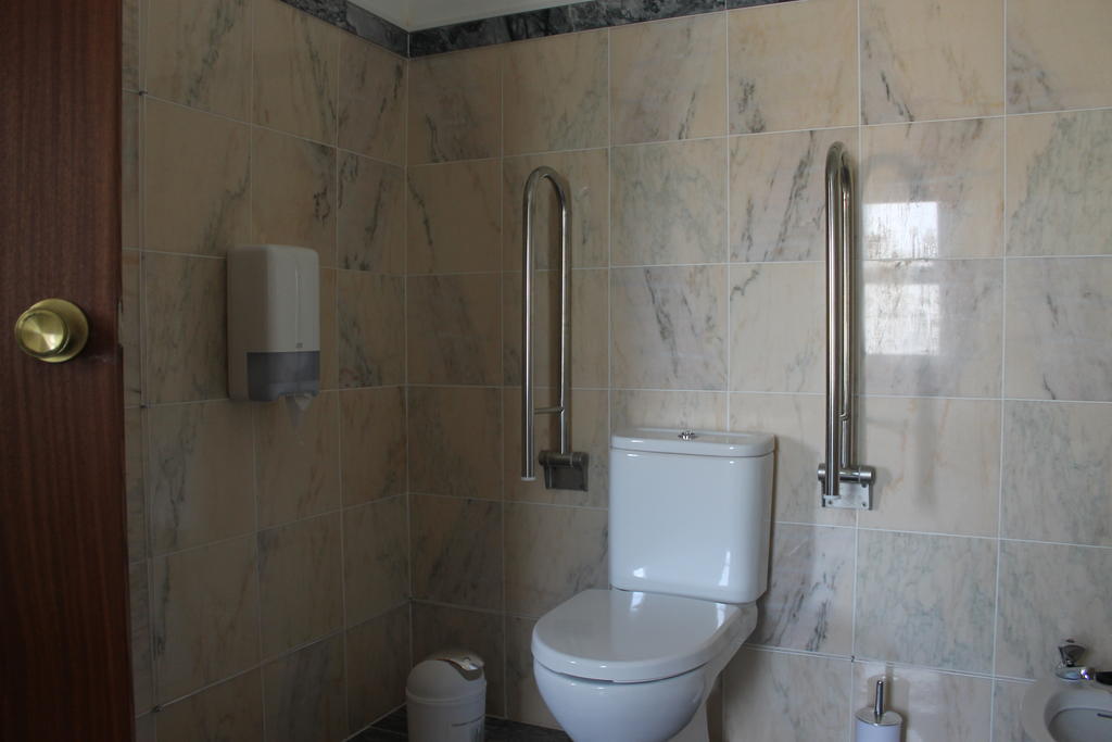 "O Viajante" Low Cost Hotel Estremoz Exterior photo