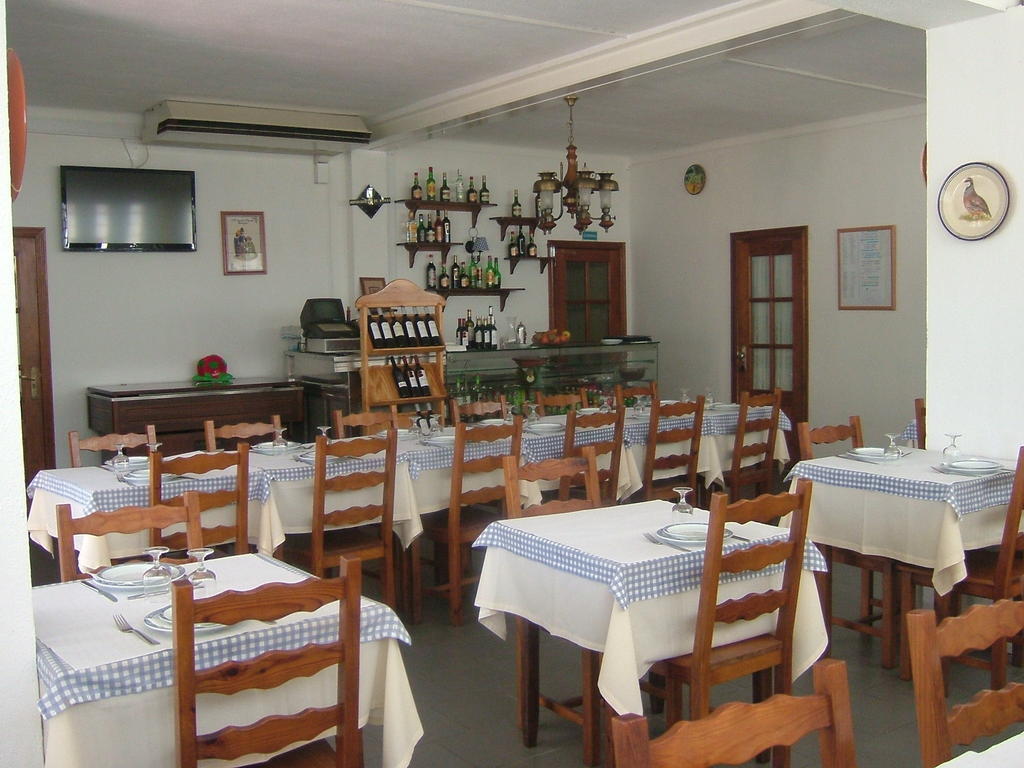 "O Viajante" Low Cost Hotel Estremoz Exterior photo