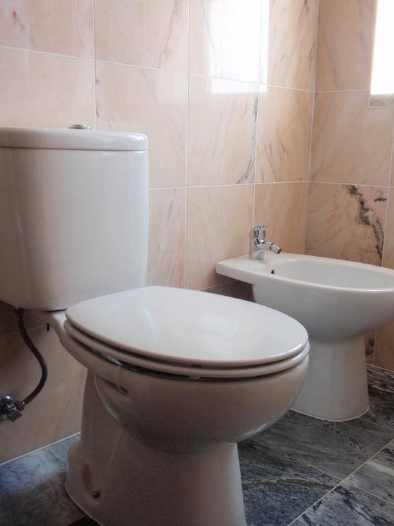 "O Viajante" Low Cost Hotel Estremoz Room photo